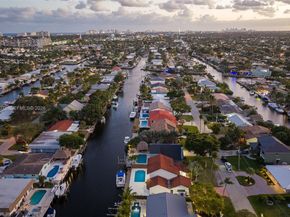 340 SE 13th Ave, Pompano Beach FL 33060