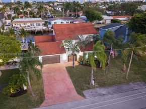 340 SE 13th Ave, Pompano Beach FL 33060