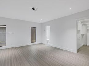 340 SE 13th Ave, Pompano Beach FL 33060