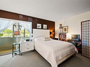 13255 SW 7th Ct 111D, Pembroke Pines FL 33027