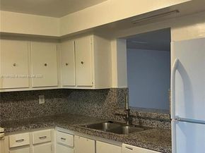 8605 NW 35th Ct G, Coral Springs FL 33065