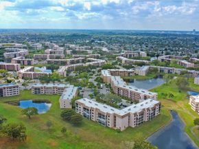 10207 Sunrise Lakes Blvd 204, Sunrise FL 33322