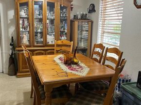 525 W 69th St 207, Hialeah FL 33014