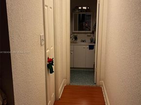 525 W 69th St 207, Hialeah FL 33014