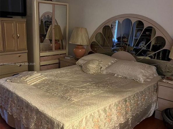 525 W 69th St 207, Hialeah FL 33014