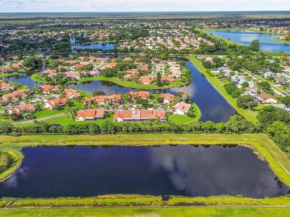 18578 Woodstream Dr, Boca Raton FL 33498