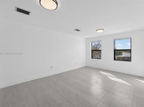 10315 SW 176th St, Miami FL 33157