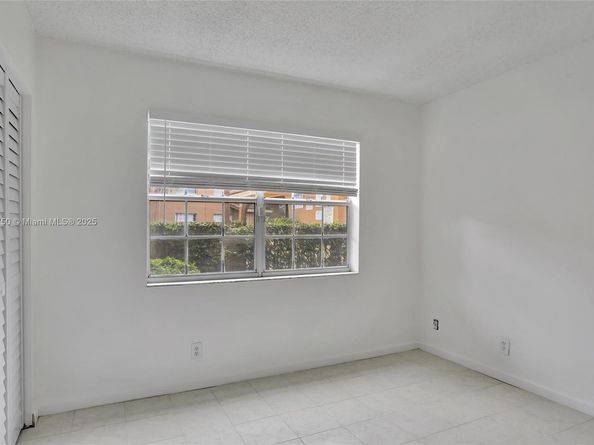 11496 NW 43rd St 11496, Coral Springs FL 33065