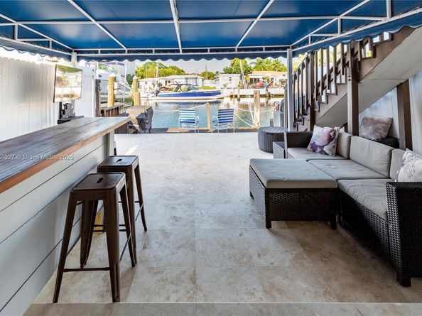 2035 NE 123rd St, North Miami FL 33181
