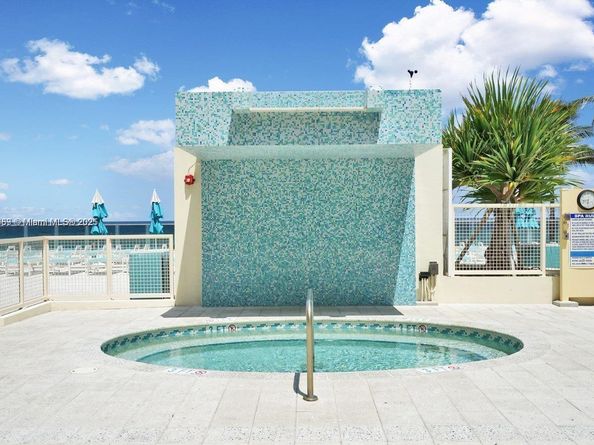 2501 S Ocean Dr 433, Hollywood FL 33019