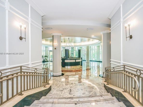 2501 S Ocean Dr 433, Hollywood FL 33019
