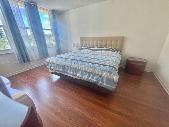 2501 S Ocean Dr 433, Hollywood FL 33019