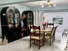 4713 Holly Dr, Tamarac FL 33319