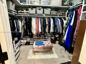 4713 Holly Dr, Tamarac FL 33319