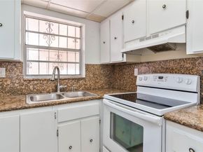 8895 Fontainebleau Blvd 407, Miami FL 33172