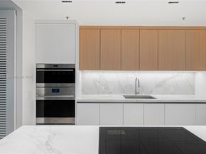 1700 Meridian Ave 306, Miami Beach FL 33139