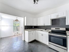796 NE 85th St, Miami FL 33138
