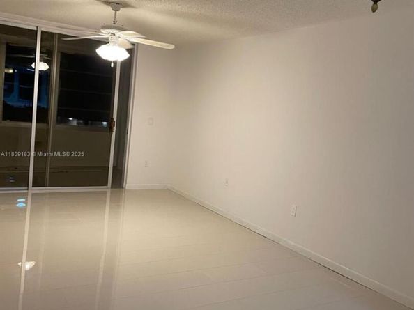 6850 R O Y A L PALM Bl 209G, Margate FL 33063