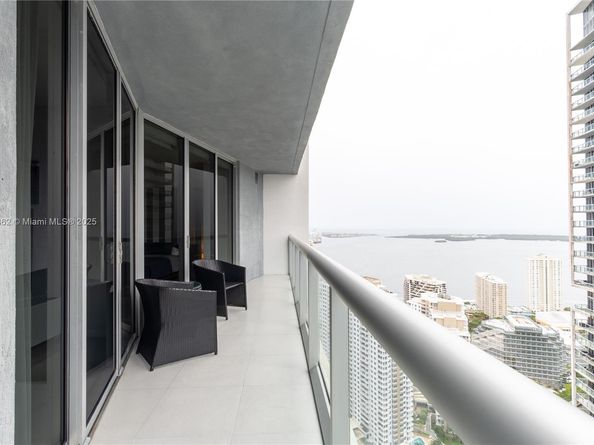 475 Brickell Ave 4511, Miami FL 33131
