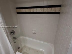 9455 W Flagler St C712, Miami FL 33174