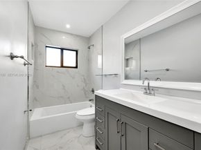 2221 Charleston St, Hollywood FL 33020