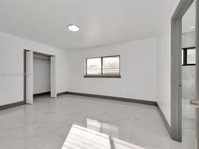 2221 Charleston St, Hollywood FL 33020