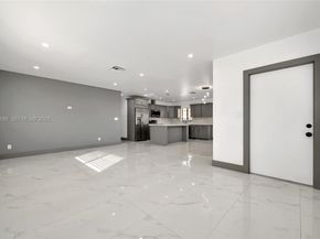 2221 Charleston St, Hollywood FL 33020