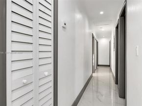 2221 Charleston St, Hollywood FL 33020