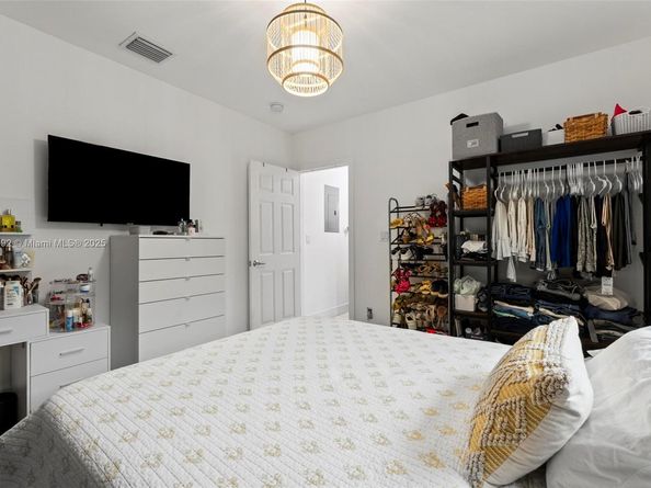 420 NW 44th Ave, Miami FL 33126