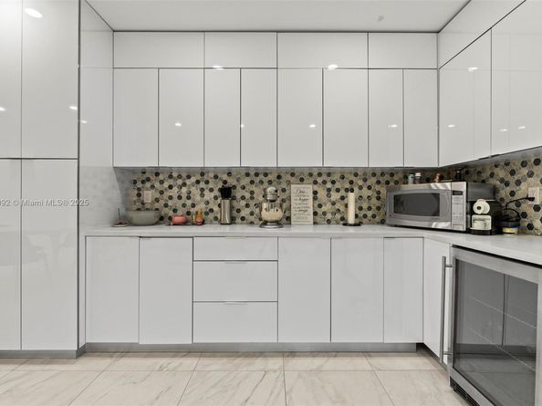 420 NW 44th Ave, Miami FL 33126