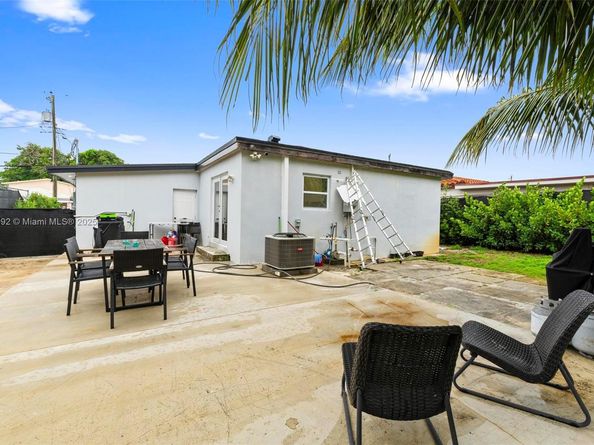 420 NW 44th Ave, Miami FL 33126
