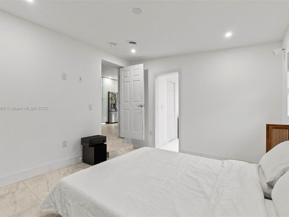 420 NW 44th Ave, Miami FL 33126