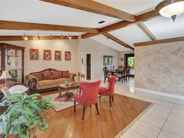 10419 SW 143rd Ct, Miami FL 33186