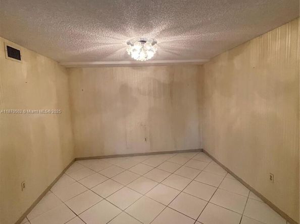 2804 N 46th Ave C430, Hollywood FL 33021