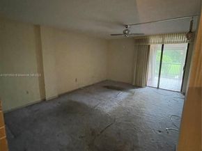 2804 N 46th Ave C430, Hollywood FL 33021