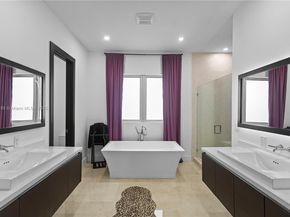 3420 NW 84th Ave, Doral FL 33122