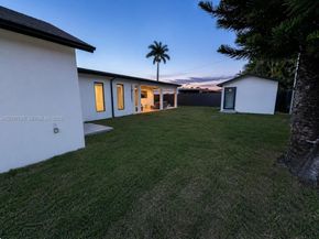 12810 SW 18th St, Miami FL 33175
