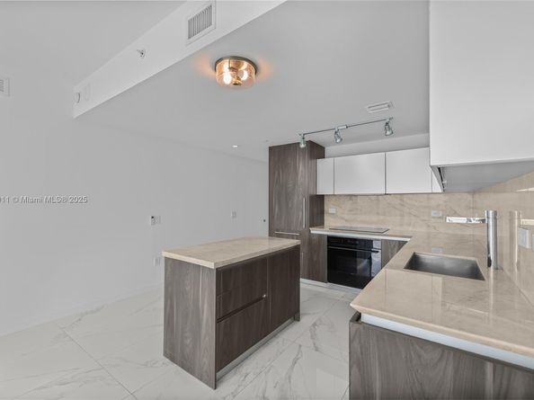 3131 NE 7th Ave 3505, Miami FL 33137