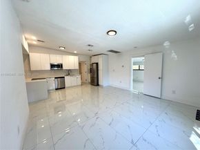 13550 NW 5th Ave, North Miami FL 33168