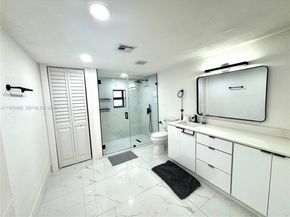 13550 NW 5th Ave, North Miami FL 33168