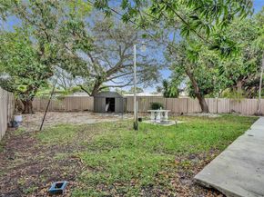 13550 NW 5th Ave, North Miami FL 33168