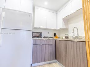 1836 NW 16th Ter, Miami FL 33125