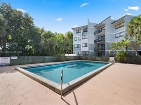 1820 N Congress Ave 108, West Palm Beach FL 33401