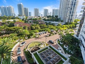 1000 W Island Blvd 807, Aventura FL 33160