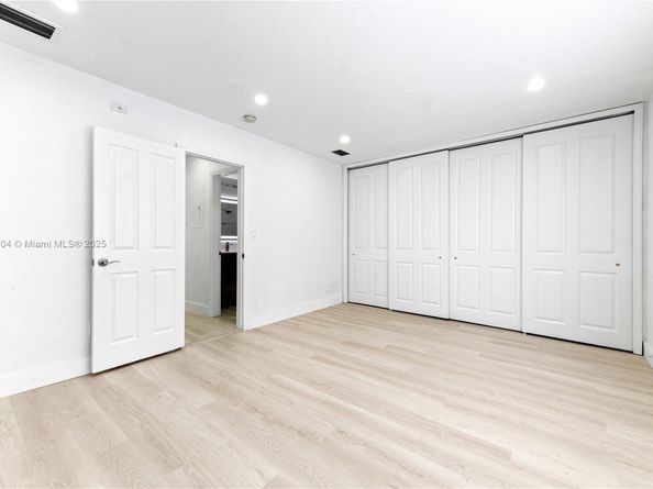 2881 NE 32nd St 115, Fort Lauderdale FL 33306