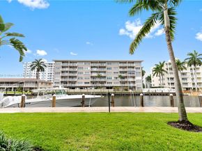 2881 NE 32nd St 115, Fort Lauderdale FL 33306