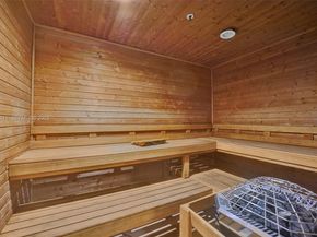 601 NE 36th St 811, Miami FL 33137