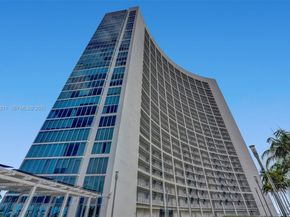 601 NE 36th St 811, Miami FL 33137