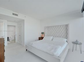 601 NE 36th St 811, Miami FL 33137