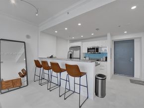 601 NE 36th St 811, Miami FL 33137